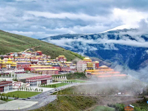 山巅禅境遇新知，诺森斯与昌列寺的智慧共生